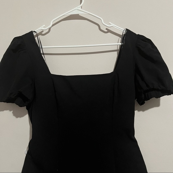 COPY - Zara puff sleeve linen mini dress - Picture 11 of 14